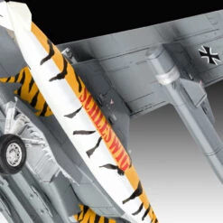 Best Sale 🎉 Tornado ECR Tiger Meet 2018 Fighter w/paint & glue 1/72 Revell Germany ❤️ -megahobby Sales Store 03880 md04 tornado ecr tigermeet 2018 03051.1614780857
