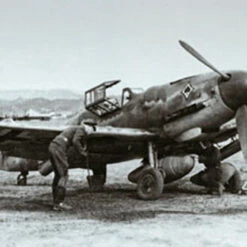 Deals 😀 Messerschmitt Bf109G6 Fighter (New Tool) 1/32 Revell Germany 🎁