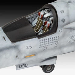 Flash Sale 👏 EF-111A Raven Fighter w/paint & glue 1/72 Revell Germany 🤩 -megahobby Sales Store 04974 d01 ef 111a raven 94604.1614608818