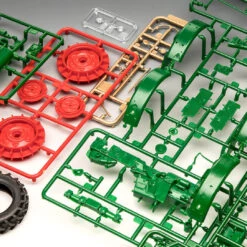 Outlet 👍 Deutz D30 Diesel Tractor (Snap) w/paint 1/24 Revell Germany ✨ -megahobby Sales Store 07821 sp 05500.1606487752