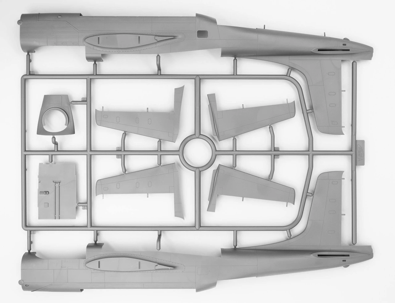 Outlet π B-26C-50 Invader Korean War American Bomber 1/48 ICM Models π 11 Outlet π B-26C-50 Invader Korean War American Bomber 1/48 ICM Models π - Image 11