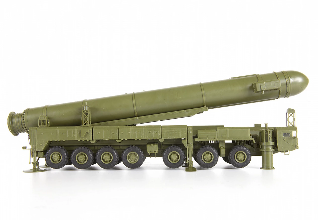 Best reviews of π Topol SS-25 'Sickle' Russian Intercontinental Ballistic Missile Launcher 1/72 Zvezda π 3 Best reviews of π Topol SS-25 'Sickle' Russian Intercontinental Ballistic Missile Launcher 1/72 Zvezda π - Image 3