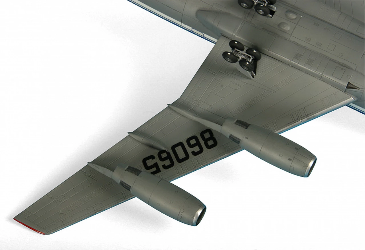 Outlet π― Ilyushin Il-86 Civil Airliner 1/144 Zvezda β€οΈ 8 Outlet π― Ilyushin Il-86 Civil Airliner 1/144 Zvezda β€οΈ - Image 8