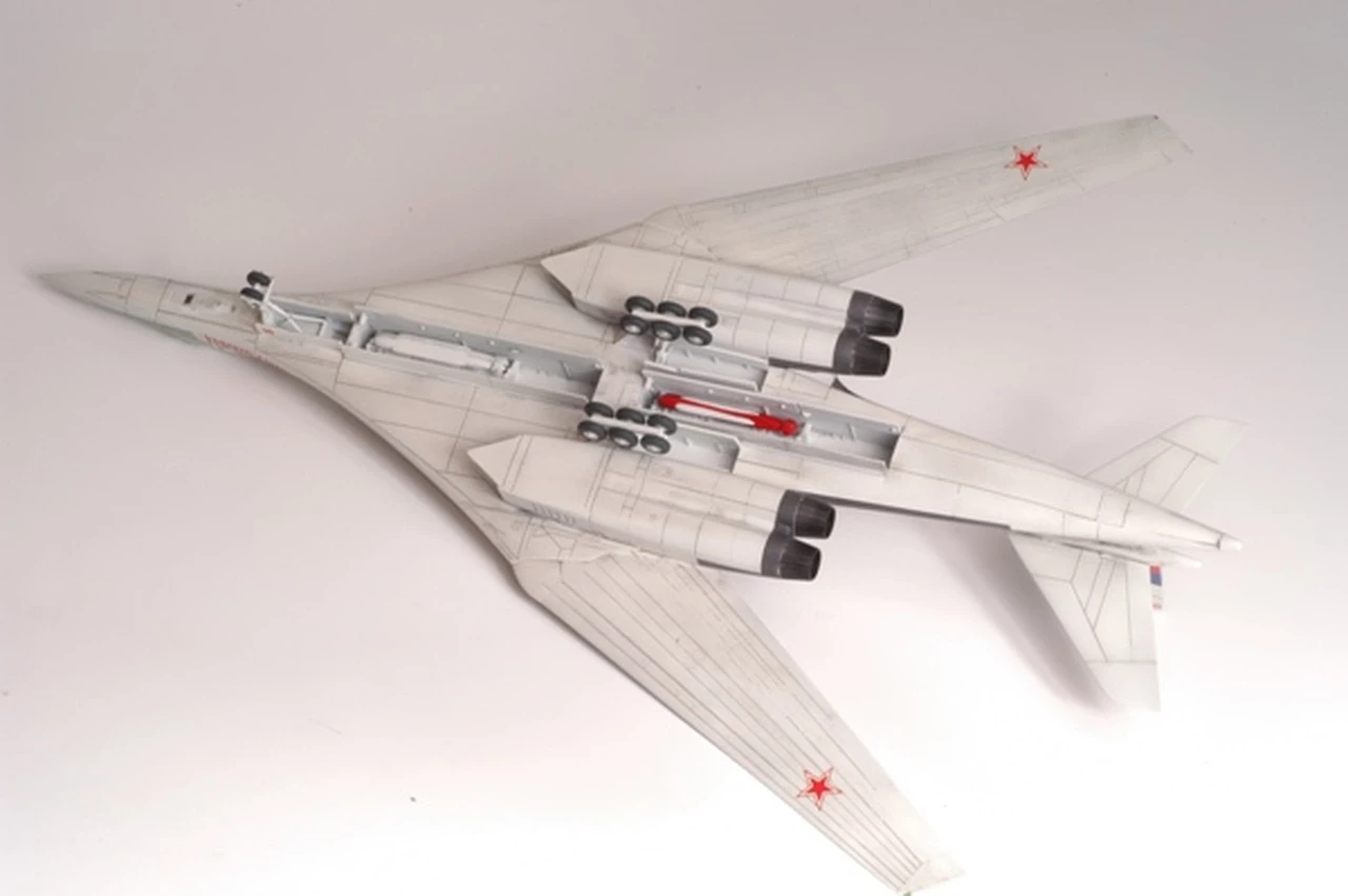 Coupon π€© Tupolev Tu-160 Blackjack Russian Supersonic Bomber 1/144 Zvezda βοΈ 3 Coupon π€© Tupolev Tu-160 Blackjack Russian Supersonic Bomber 1/144 Zvezda βοΈ - Image 3