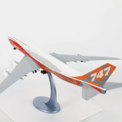 Budget 😀 Boeing 747-8 Intercontinental Passenger Airliner 1/144 Zvezda ✨ -megahobby Sales Store 7010 5 50602.1545315977