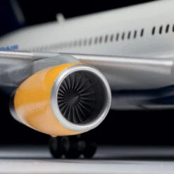 Wholesale 👍 B757-200 Commercial Airliner 1/144 Zvezda 💯 -megahobby Sales Store 7032 Boing 757 200 IMG 6399 2 03624.1633438866