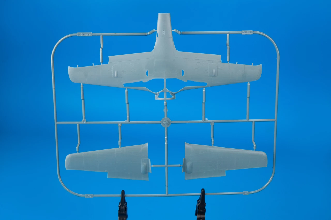 Flash Sale π Fw 190A-2 Fighter (Profi-Pack Kit) 1/48 Eduard π 3 Flash Sale π Fw 190A-2 Fighter (Profi-Pack Kit) 1/48 Eduard π - Image 3