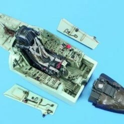 Brand new ⭐ Sukhoi Su27 Flanker B Cockpit Set (for TRP) 1/32 Aires ❤️