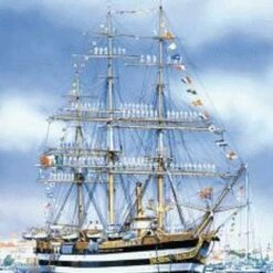 New ❤️ Amerigo Vespucci Sailing Ship 1/150 Heller ✨