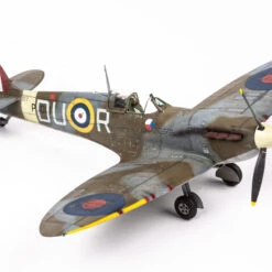 Best deal 😀 Spitfire Mk IIa British Fighter (Profi-Pack Plastic Kit) 1/48 Eduard ⭐ -megahobby Sales Store KAMO D 15 55236.1612792482