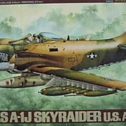 Flash Sale 💯 A-1J Skyraider Vietnam US Air Force 1/48 Tamiya 😍