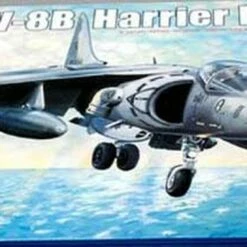 Cheap 🔥 AV-8B Harrier II Early Version Attack Aircraft 1/32 Trumpeter 🔔
