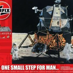 Hot Sale 👍 'One Small Step for Man' Apollo Lunar Module, Base, 16 Astronauts Gift Set w/paint & glue 1/72 Airfix 🎁
