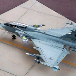 Flash Sale 😀 SAAB Jas-39B/D Gripen Fighter 1/48 Kitty Hawk Models 🔔 -megahobby Sales Store a7425a 24048889c3914628820f9c3be63537f9 35610.1471267545