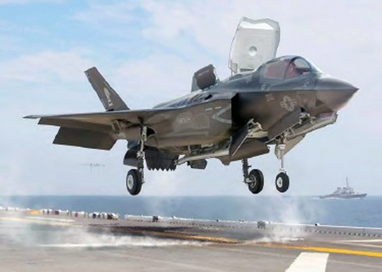 Outlet βοΈ F-35B VMFA-121 Green Knights USMC Fighter 1/72 Academy π 1 Outlet βοΈ F-35B VMFA-121 Green Knights USMC Fighter 1/72 Academy π