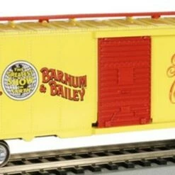 Best deal ✔️ Ringling Bros. & Barnum & Bailey Lion Boxcar HO Scale Bachmann Trains 🛒