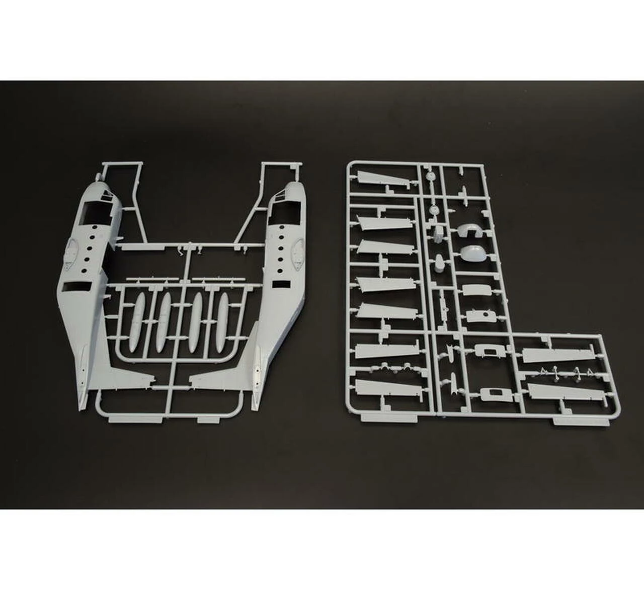 Promo π CASA C212-100 Portuguese Tail Arts Transport Aircraft 1/72 Special Hobby 𧨠5 Promo π CASA C212-100 Portuguese Tail Arts Transport Aircraft 1/72 Special Hobby 𧨠- Image 5