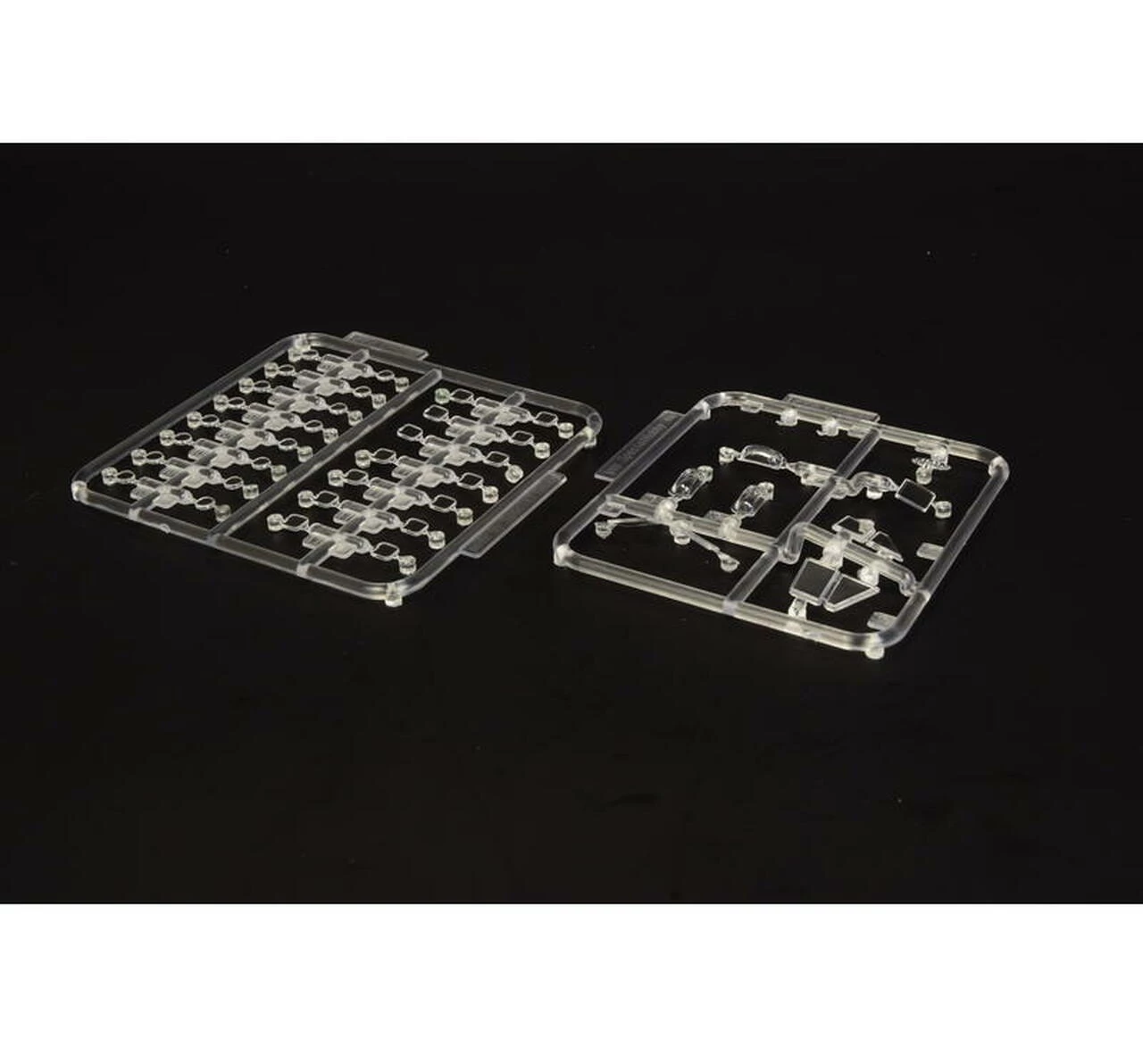 Promo π CASA C212-100 Portuguese Tail Arts Transport Aircraft 1/72 Special Hobby 𧨠6 Promo π CASA C212-100 Portuguese Tail Arts Transport Aircraft 1/72 Special Hobby 𧨠- Image 6