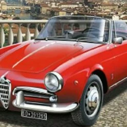 New 👏 Alfa Romeo Giulietta Spider 1300 Car 1/24 Italeri 🔔