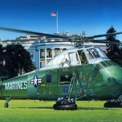 New 🤩 VH-34D Marine One Helicopter 1/48 Trumpeter ⭐